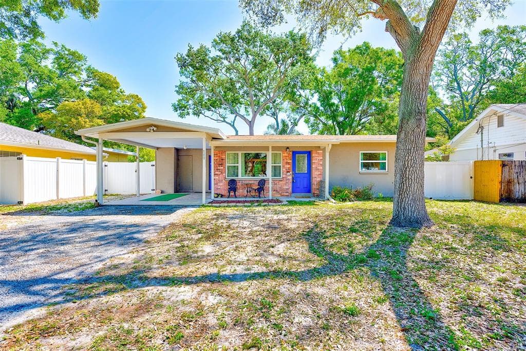 700 16TH STREET NW LARGO, FL 33770