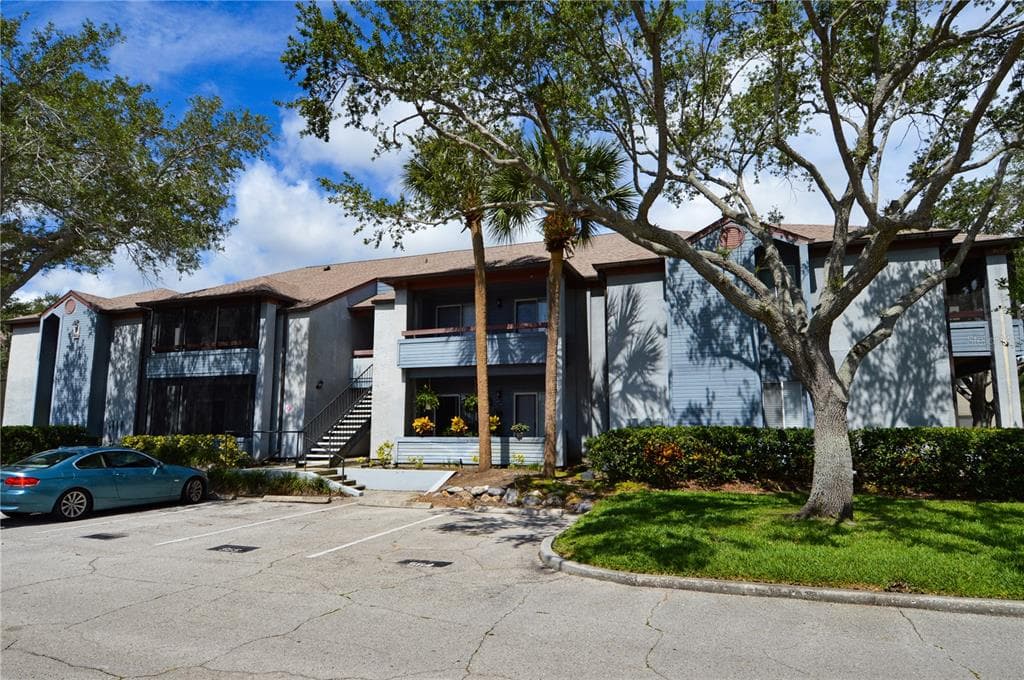 10265 GANDY BOULEVARD N UNIT 705 ST PETERSBURG, FL 33702
