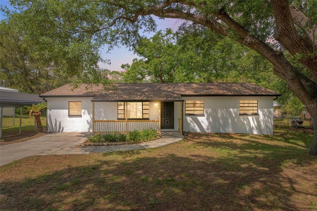 27149 SIMONA AVENUE BROOKSVILLE, FL 34602