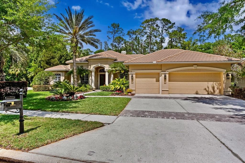 5004 WATERKEY WAY TAMPA, FL 33647