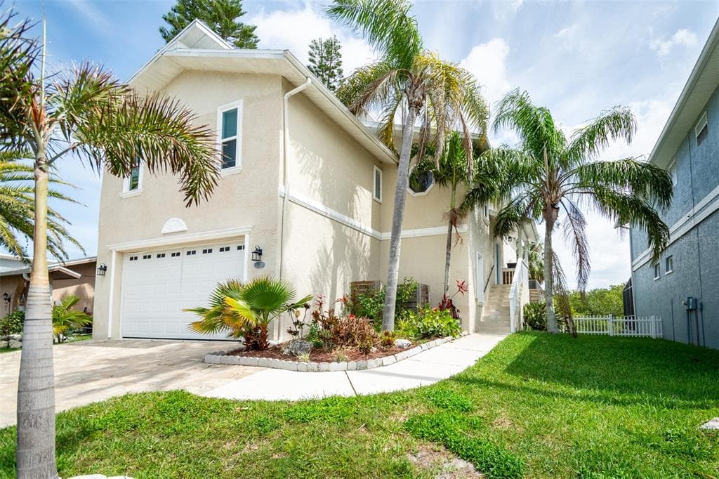 6410 DRAKE COURT NEW PORT RICHEY, FL 34652