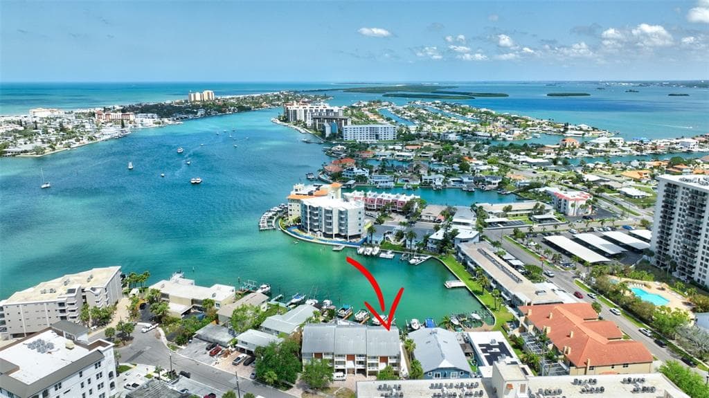 234 DOLPHIN POINT UNIT 1 CLEARWATER BEACH, FL 33767