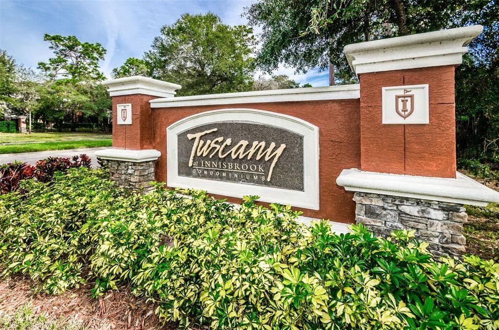 2107 PORTOFINO PLACE UNIT 3011 PALM HARBOR, FL 34683