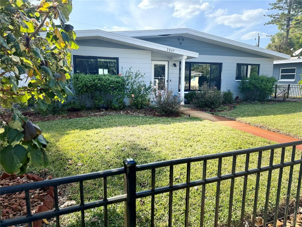 2809 46TH STREET S GULFPORT, FL 33711