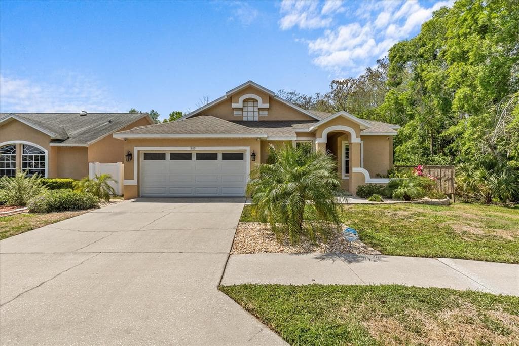 1889 WOOD OWL STREET TARPON SPRINGS, FL 34689