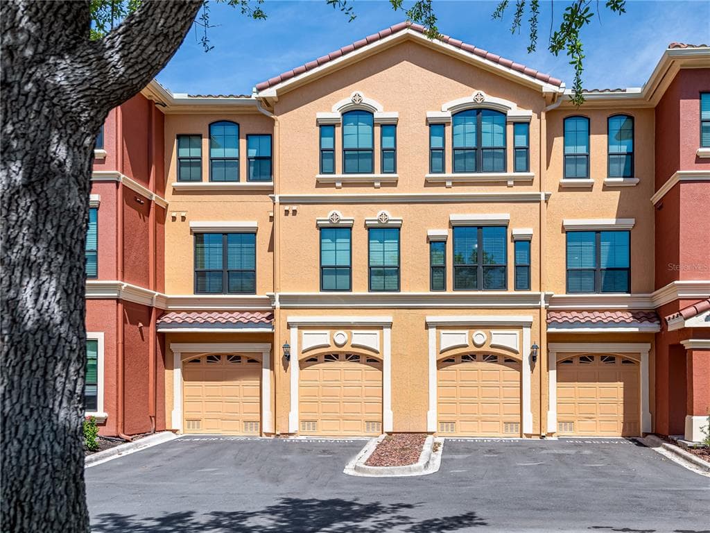 2709 VIA CIPRIANI UNIT 522B CLEARWATER, FL 33764