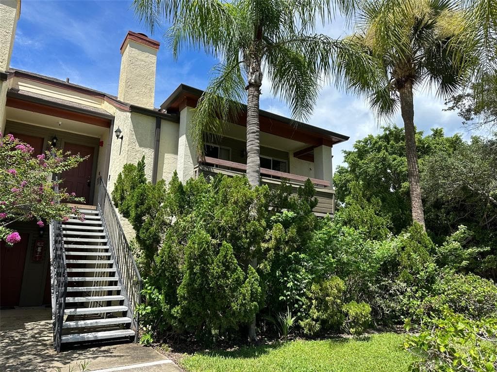 10263 GANDY BOULEVARD N UNIT 516 ST PETERSBURG, FL 33702