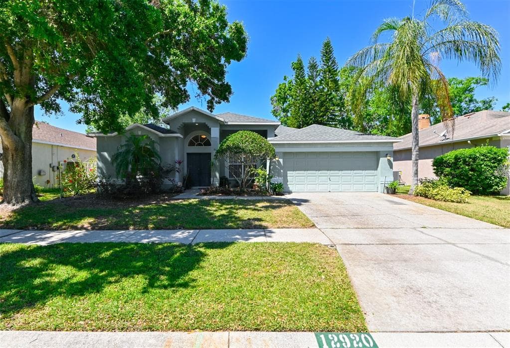 12920 LAKE VENTANA DR TAMPA, FL 33625