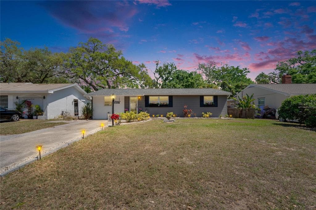 1655 OWEN DRIVE CLEARWATER, FL 33759