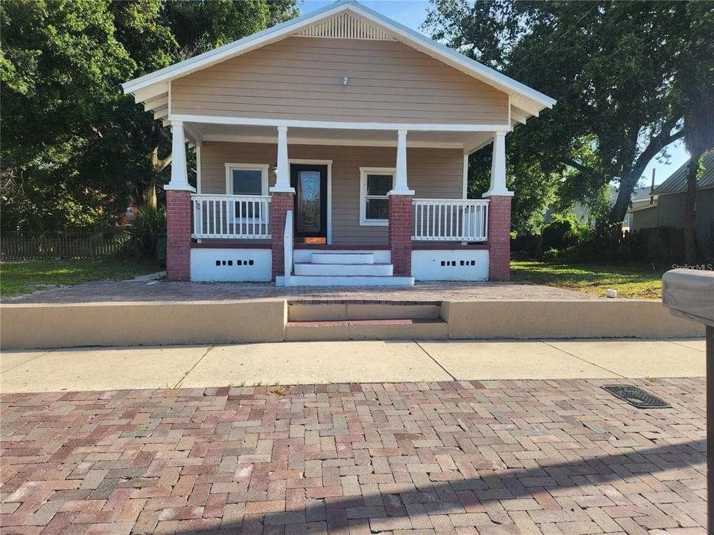 1923 W PINE STREET TAMPA, FL 33607