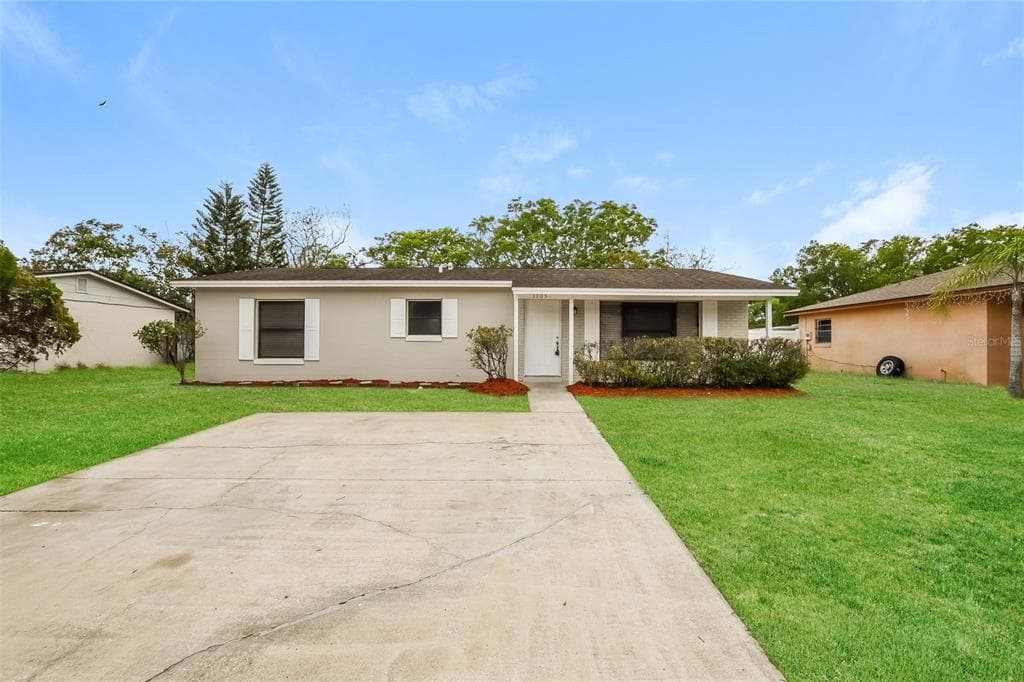 1105 BELLINI LANE OCOEE, FL 34761