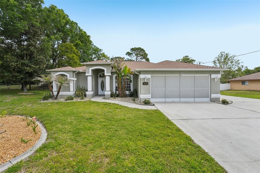 2016 ALAMEDA DRIVE SPRING HILL, FL 34609