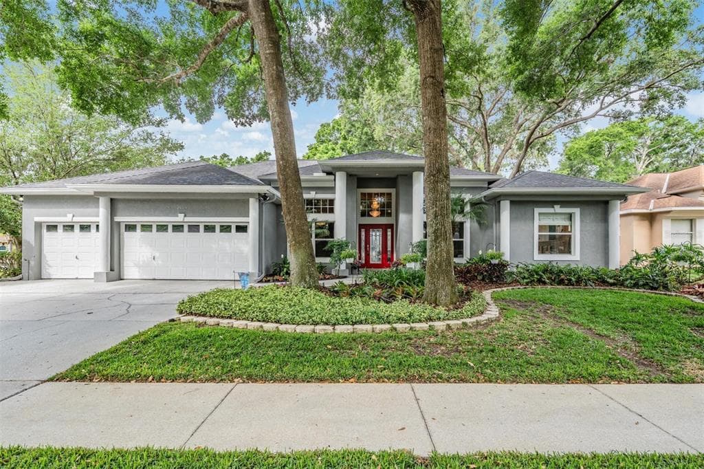 2905 MANOR RIDGE PLACE VALRICO, FL 33596