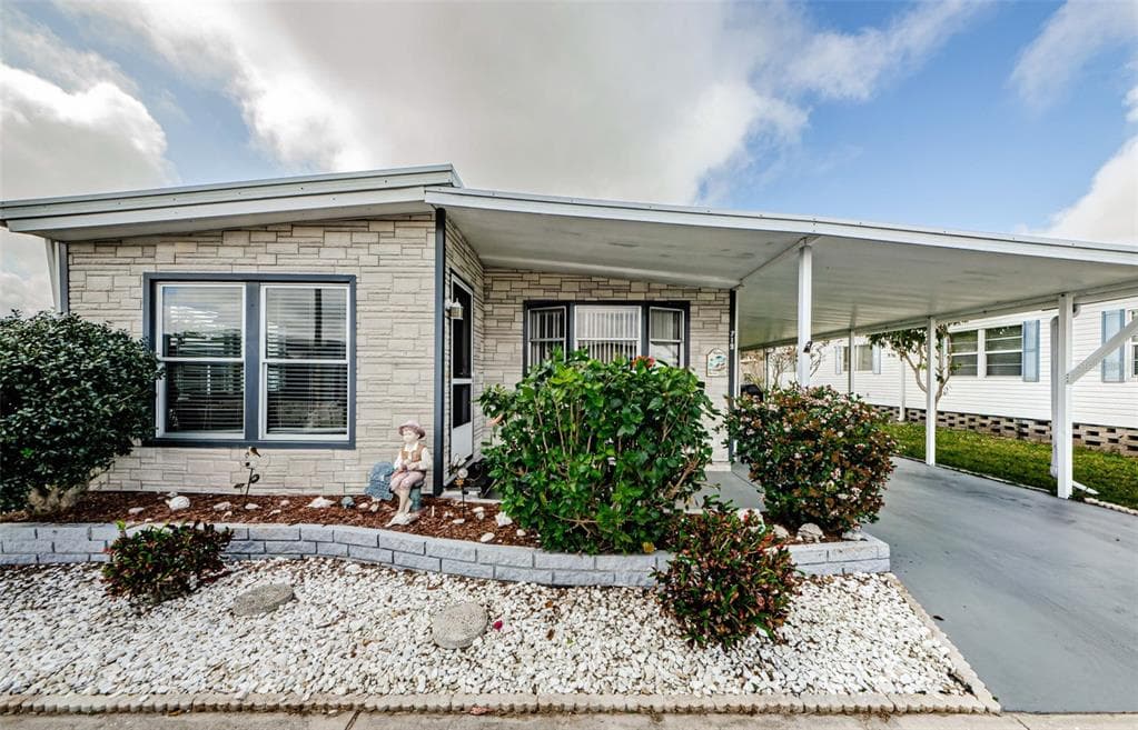 719 SUGAR PALM STREET LARGO, FL 33778