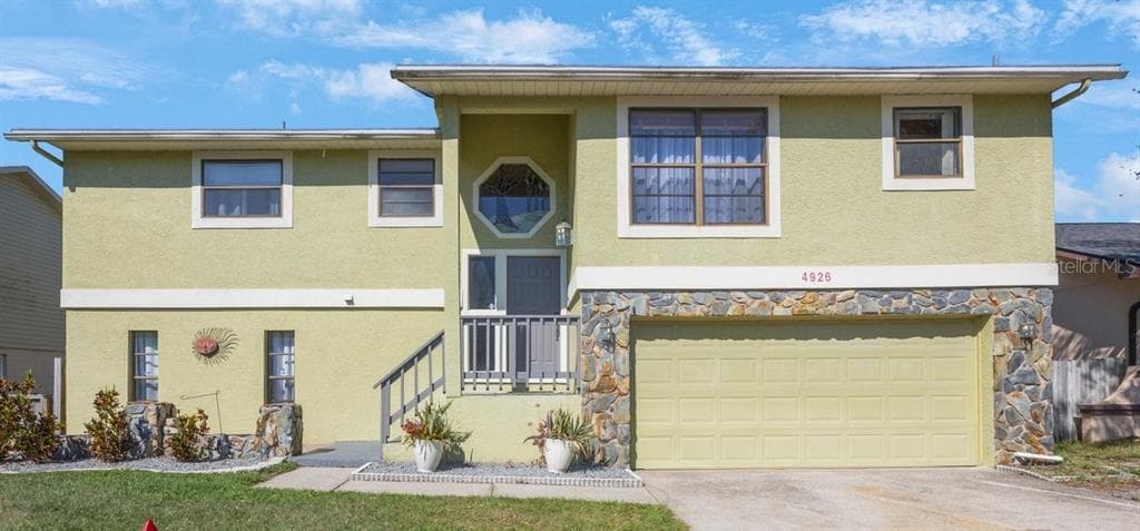4926 CARDINAL TRAIL PALM HARBOR, FL 34683