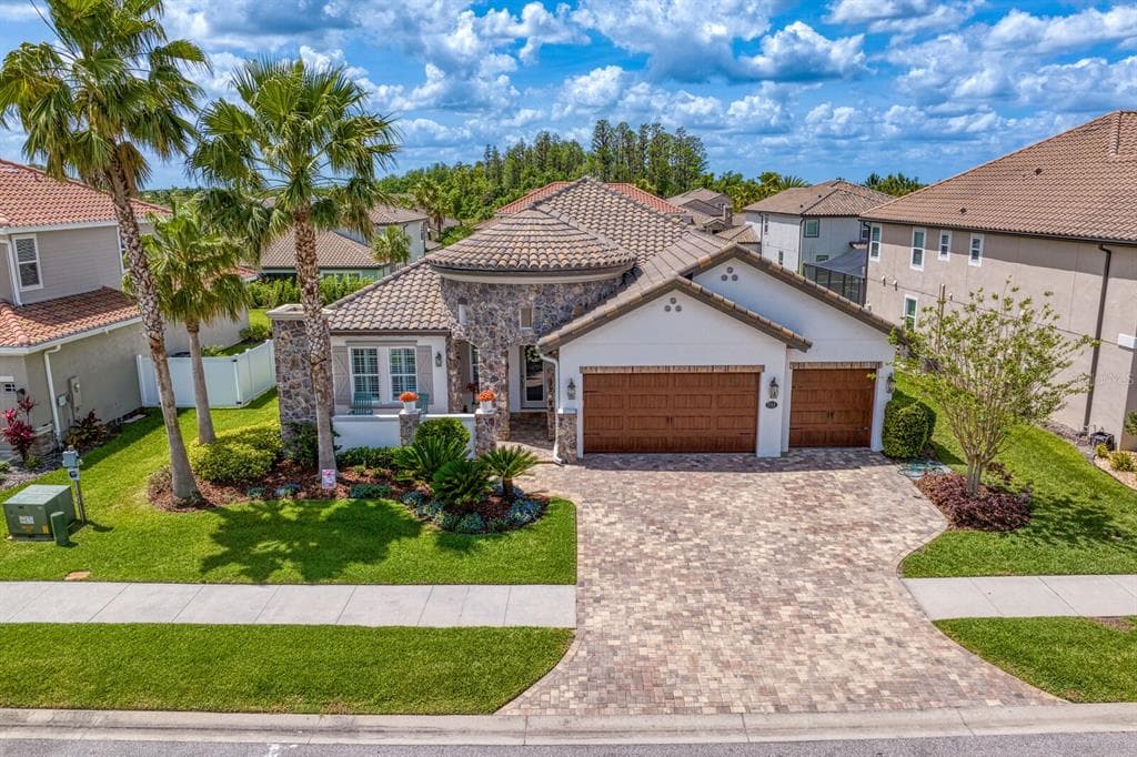 7242 HEATHER SOUND LOOP WESLEY CHAPEL, FL 33545