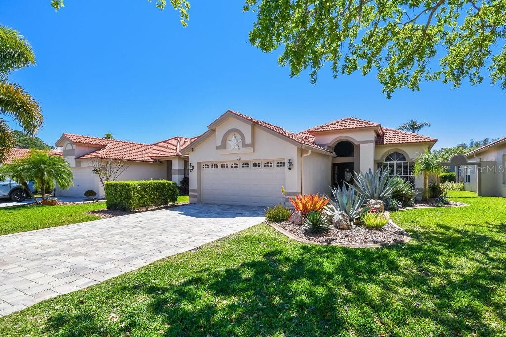 1266 DARTFORD DRIVE TARPON SPRINGS, FL 34688