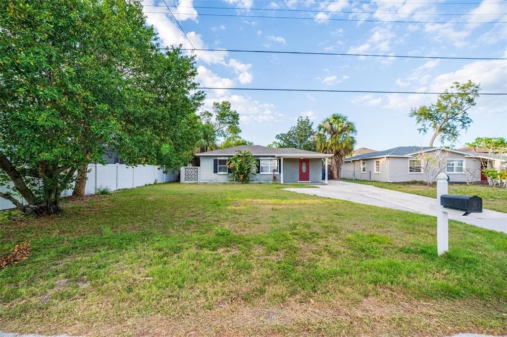 3515 W PEARL AVENUE TAMPA, FL 33611