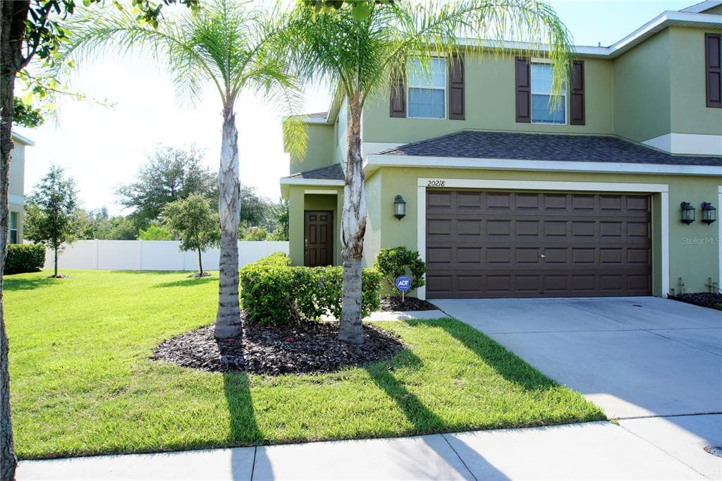 20218 POND APPLE LANE TAMPA, FL 33647