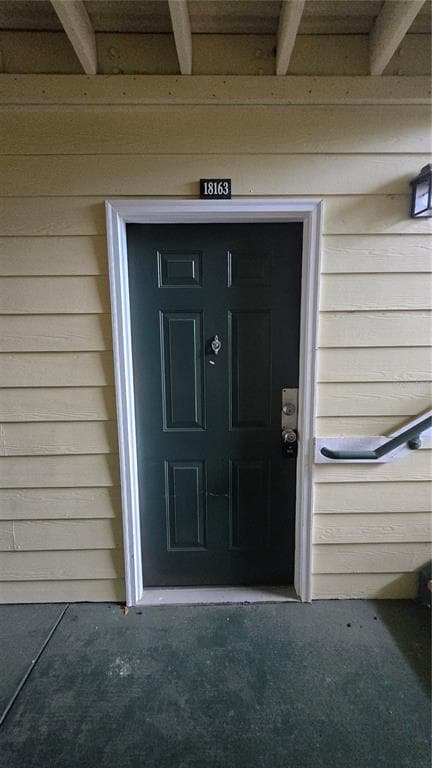 18163 BRIDLE CLUB DRIVE UNIT 18163 TAMPA, FL 33647