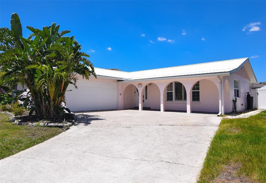 11777 90TH AVENUE SEMINOLE, FL 33772