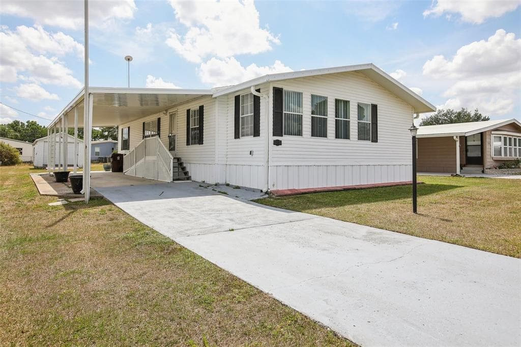 219 MARTIN DRIVE LAKELAND, FL 33809
