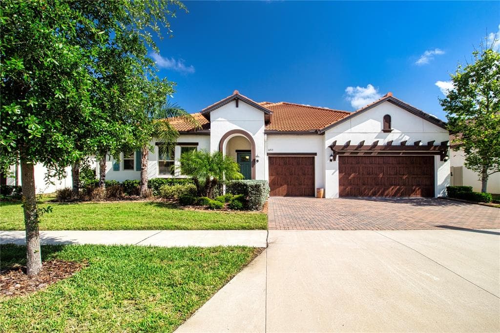 16913 CLEAR CORK DRIVE WIMAUMA, FL 33598