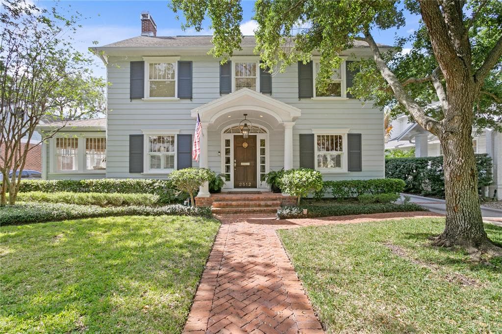 2512 W SUNSET DRIVE TAMPA, FL 33629