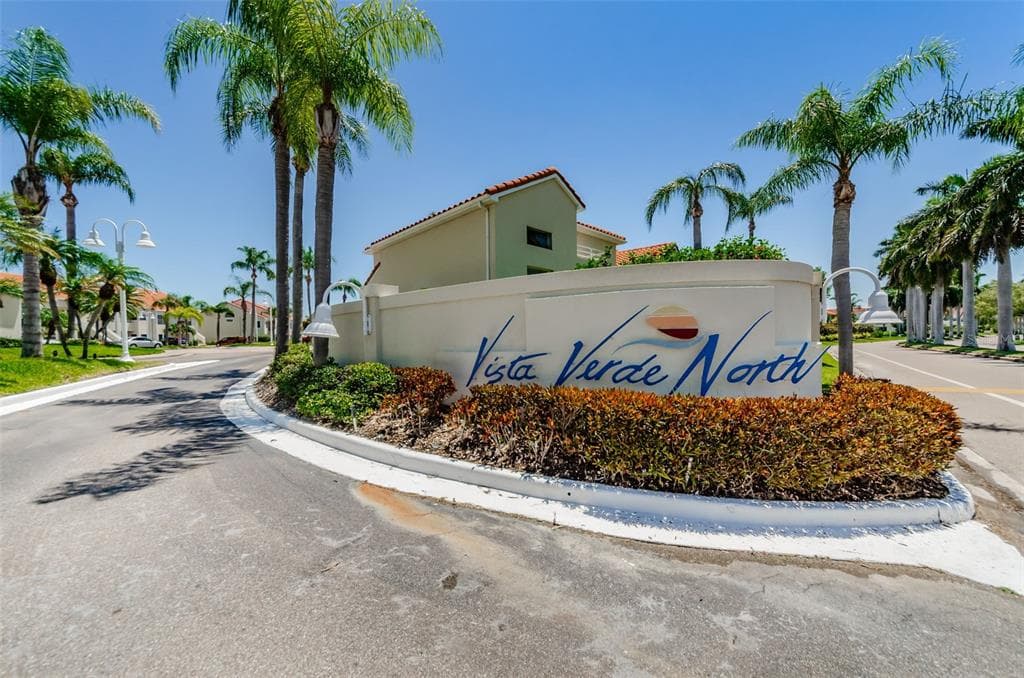 6141 BAHIA DEL MAR BOULEVARD UNIT 129 ST PETERSBURG, FL 33715