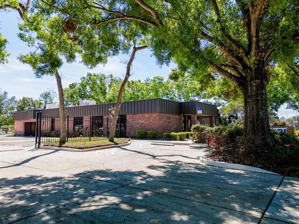 5421 N 59TH STREET TAMPA, FL 33610