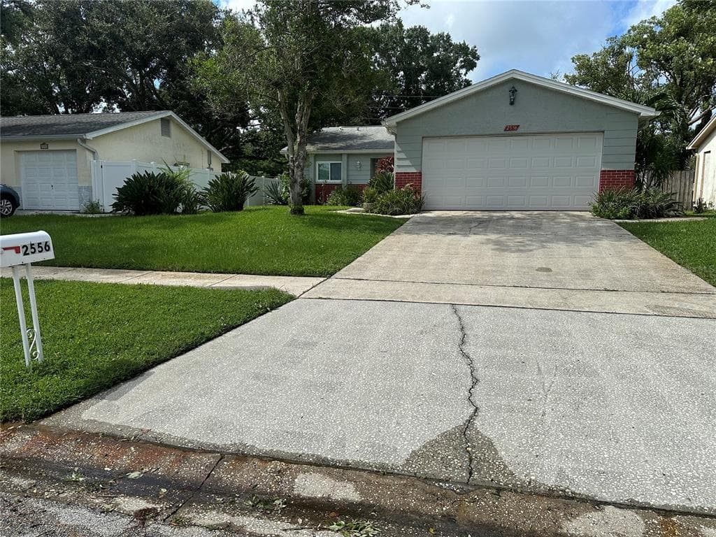 2556 ELDERBERRY DRIVE CLEARWATER, FL 33761