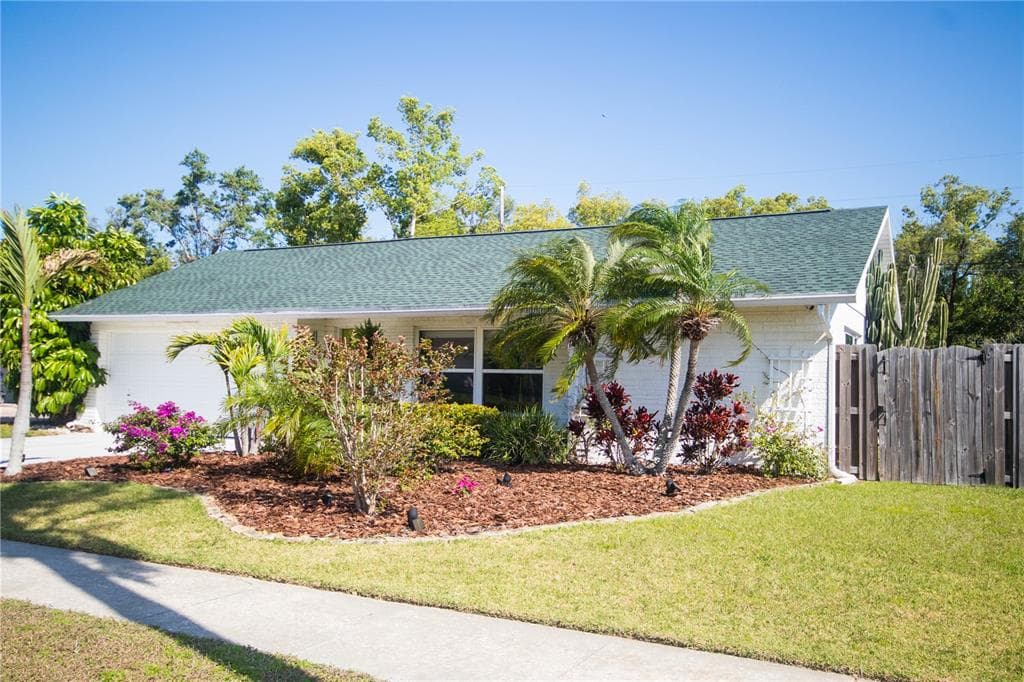 2864 SAINT CROIX DRIVE CLEARWATER, FL 33759