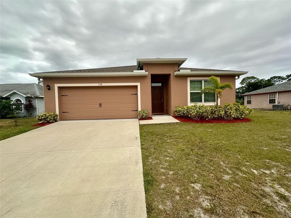 538 VIN ROSE CIRCLE SE PALM BAY, FL 32909