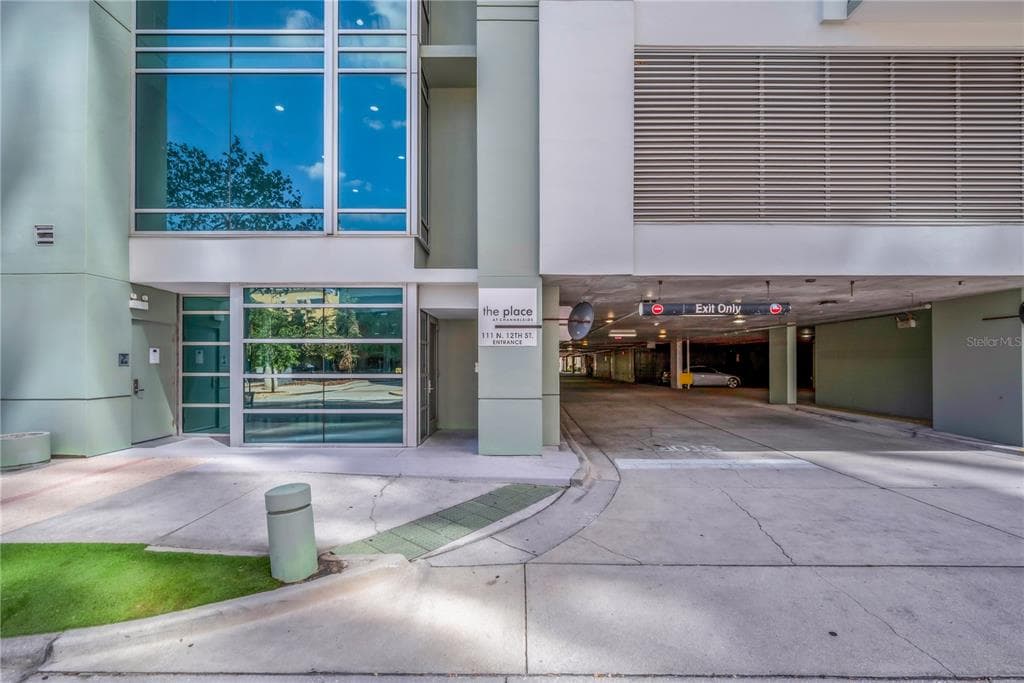 111 N 12TH STREET UNIT 1614 TAMPA, FL 33602