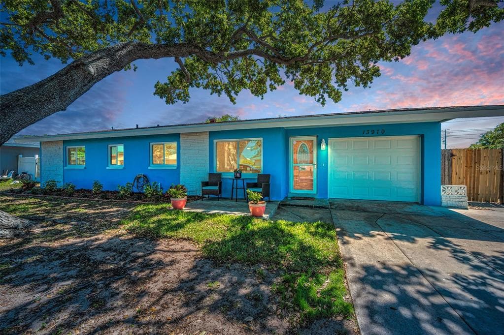 13970 MONTEGO DRIVE SEMINOLE, FL 33776