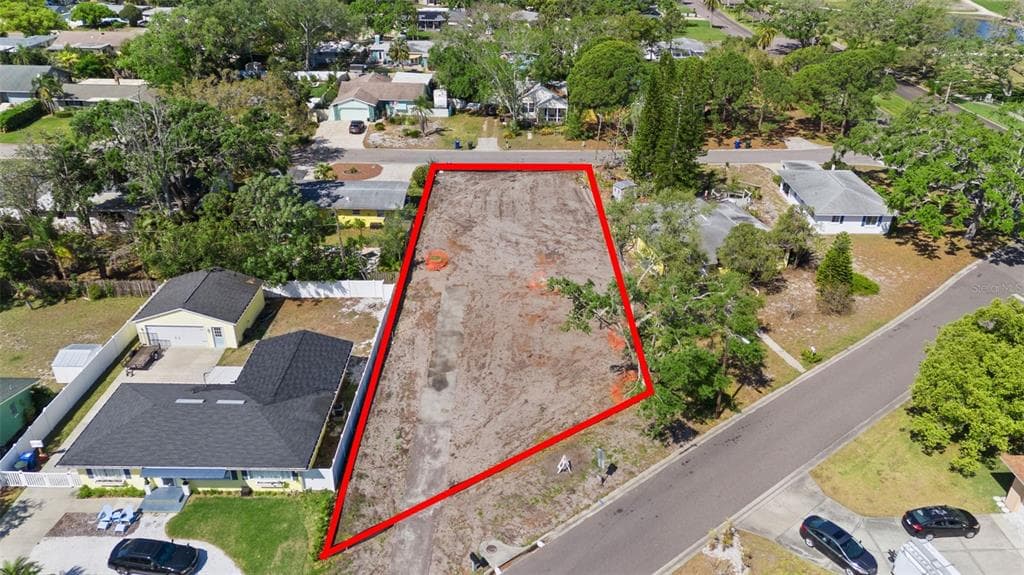 907 GULF VIEW BOULEVARD DUNEDIN, FL 34698