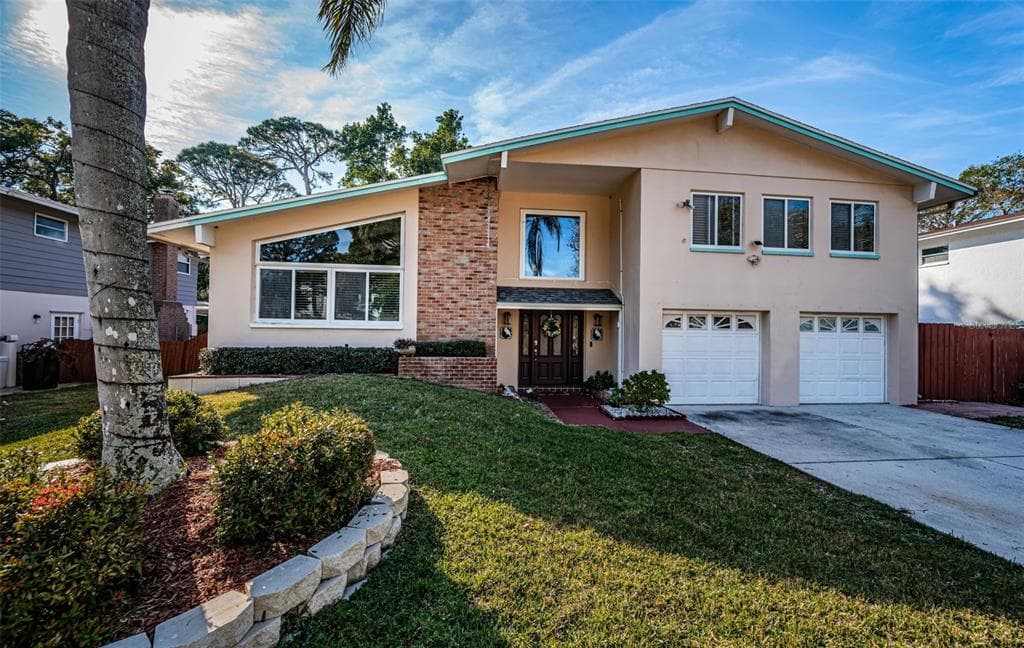 14311 83RD PLACE SEMINOLE, FL 33776