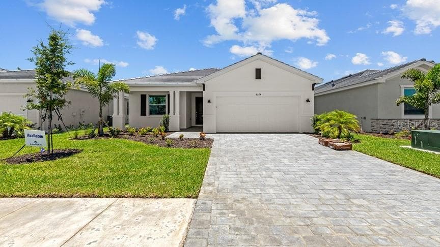 8226 SHORE LAKE DRIVE ENGLEWOOD, FL 34224