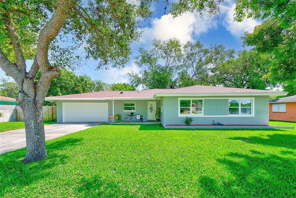533 KEENE ROAD LARGO, FL 33771