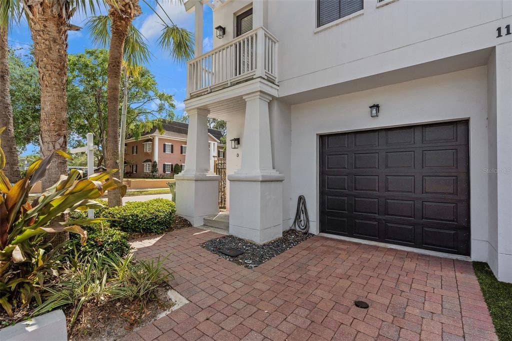 115 S PACKWOOD AVENUE UNIT D TAMPA, FL 33606