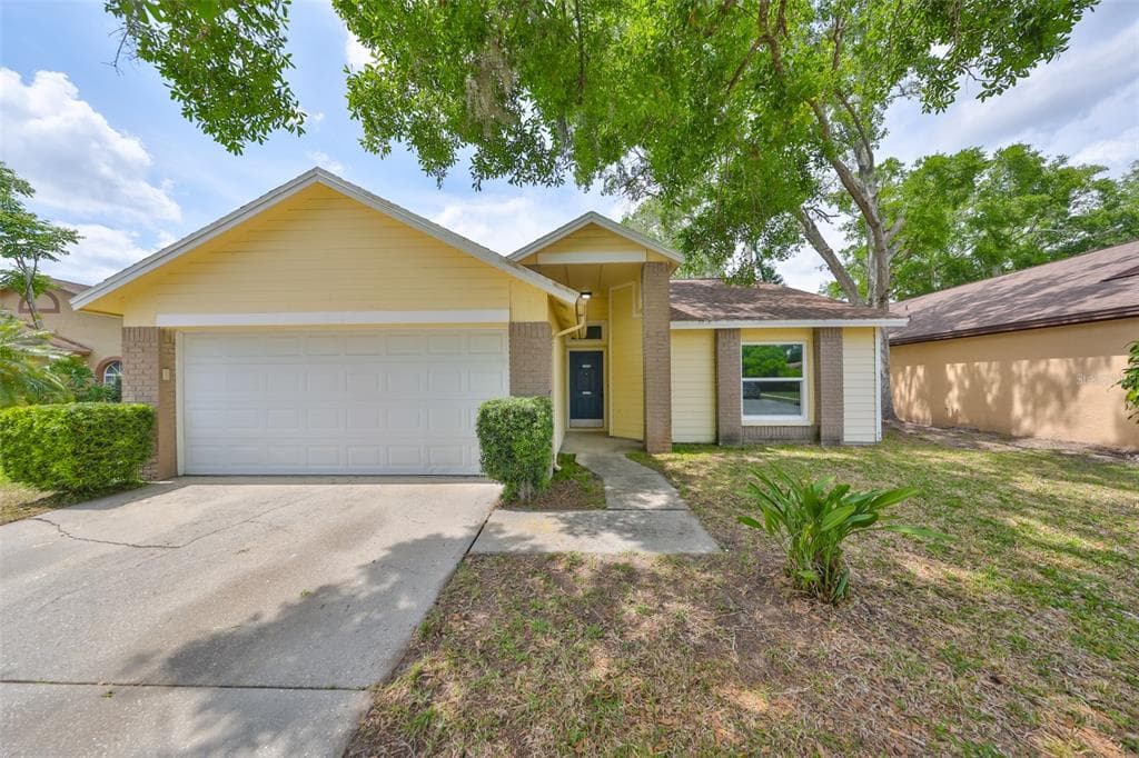 1747 TINKER DRIVE LUTZ, FL 33559