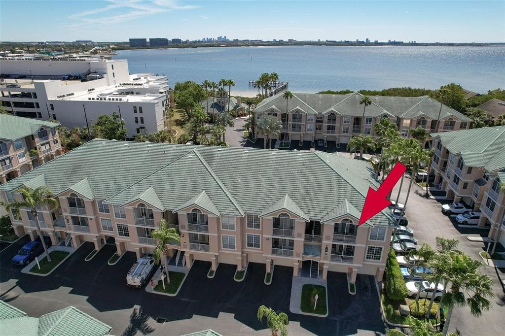 3312 BAY CLUB CIRCLE UNIT 3312 TAMPA, FL 33607