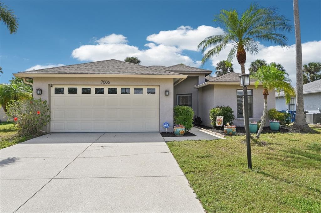 7006 44TH COURT E SARASOTA, FL 34243