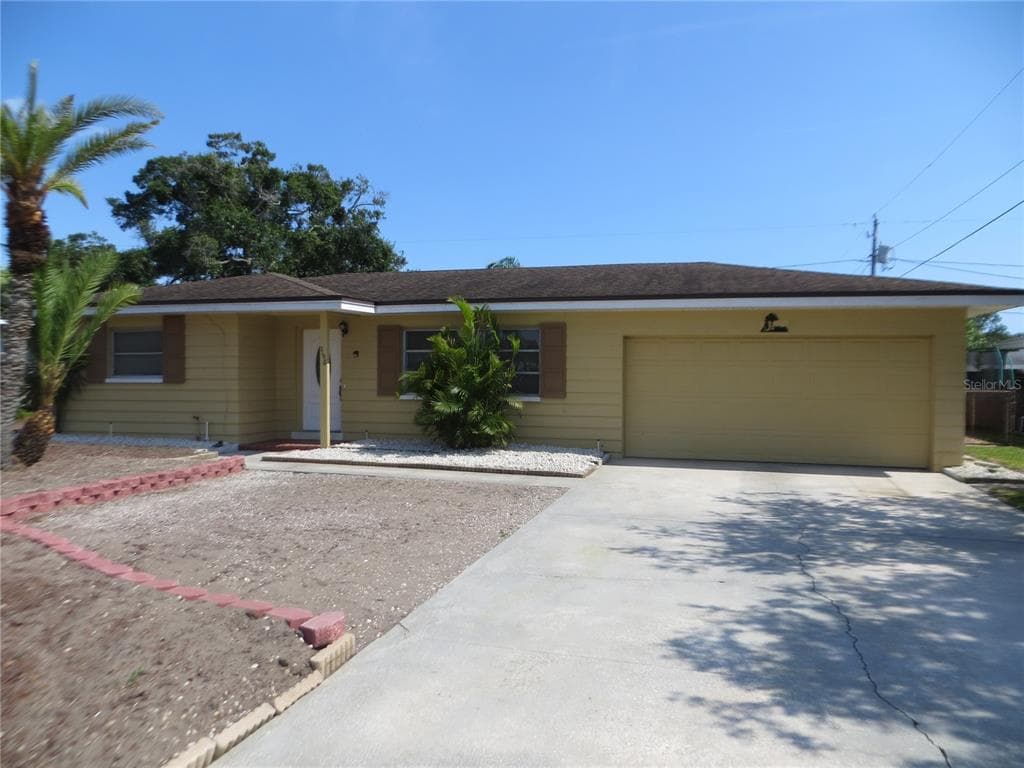 2196 8TH AVENUE SW LARGO, FL 33770