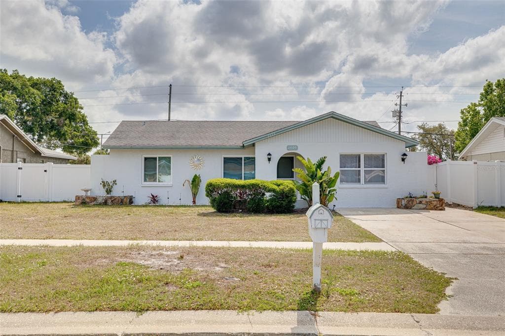2605 FULTON STREET SW LARGO, FL 33774