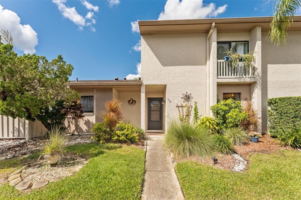 170 INGRID PLACE OLDSMAR, FL 34677