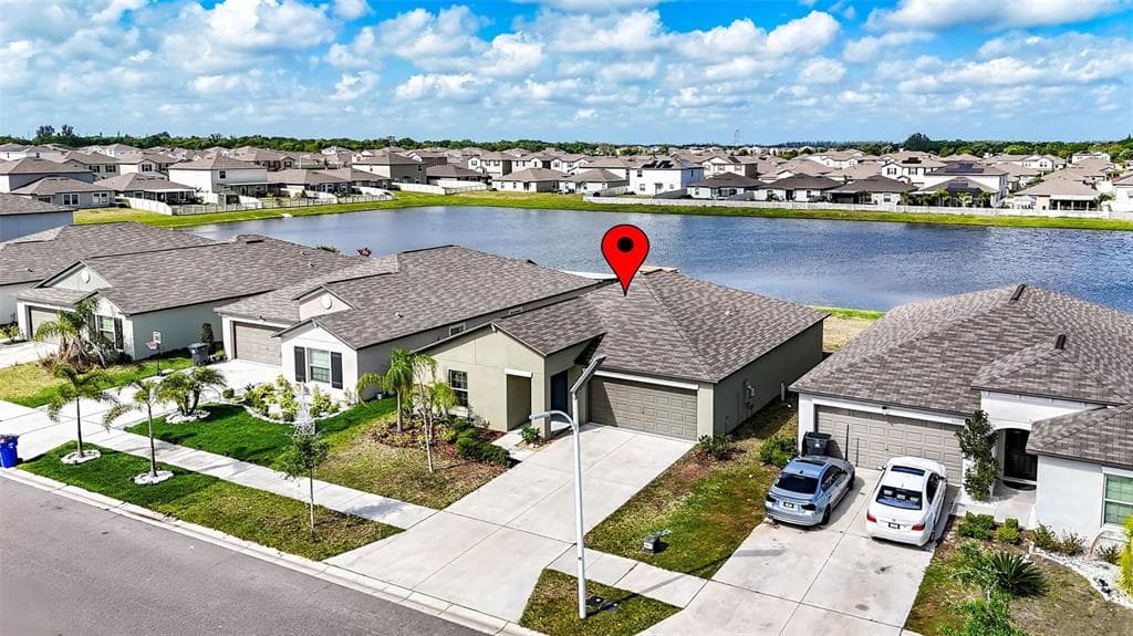16633 SUNBURST LAKE STREET S WIMAUMA, FL 33598