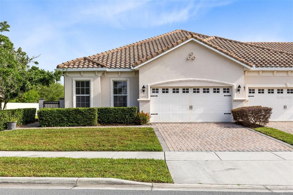 2451 PAINTER LANE KISSIMMEE, FL 34741