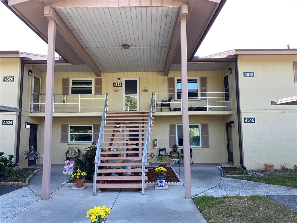4518 NARRAGANSET TRAIL UNIT 85A SARASOTA, FL 34233