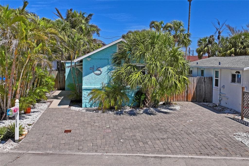 13123 4TH STREET E MADEIRA BEACH, FL 33708